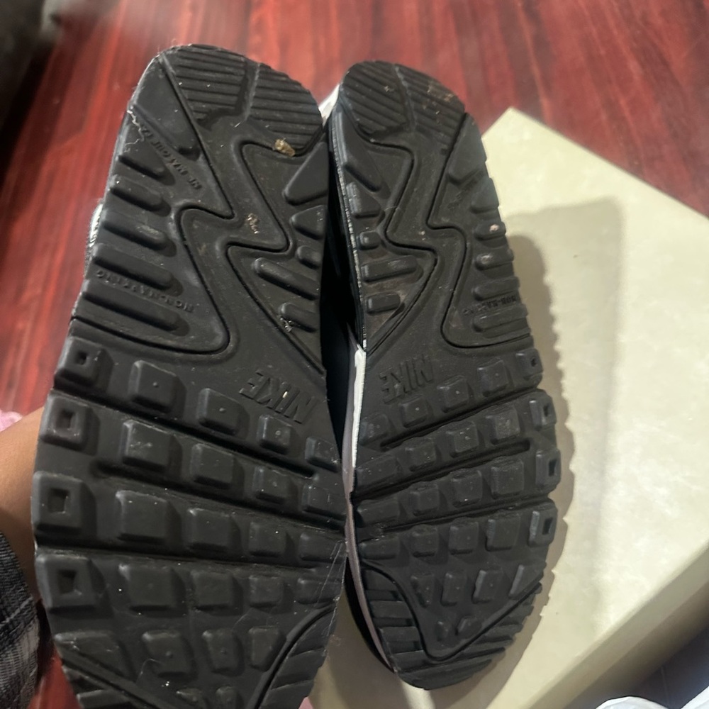 Nike Classic Black and White Athletic Shoes - Picture 4 of 5